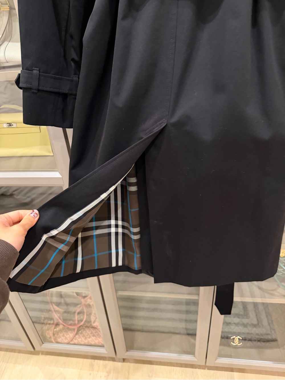 Burberry Black Trench Coat with Signature Check Collar Accent - Picture 9 of 14